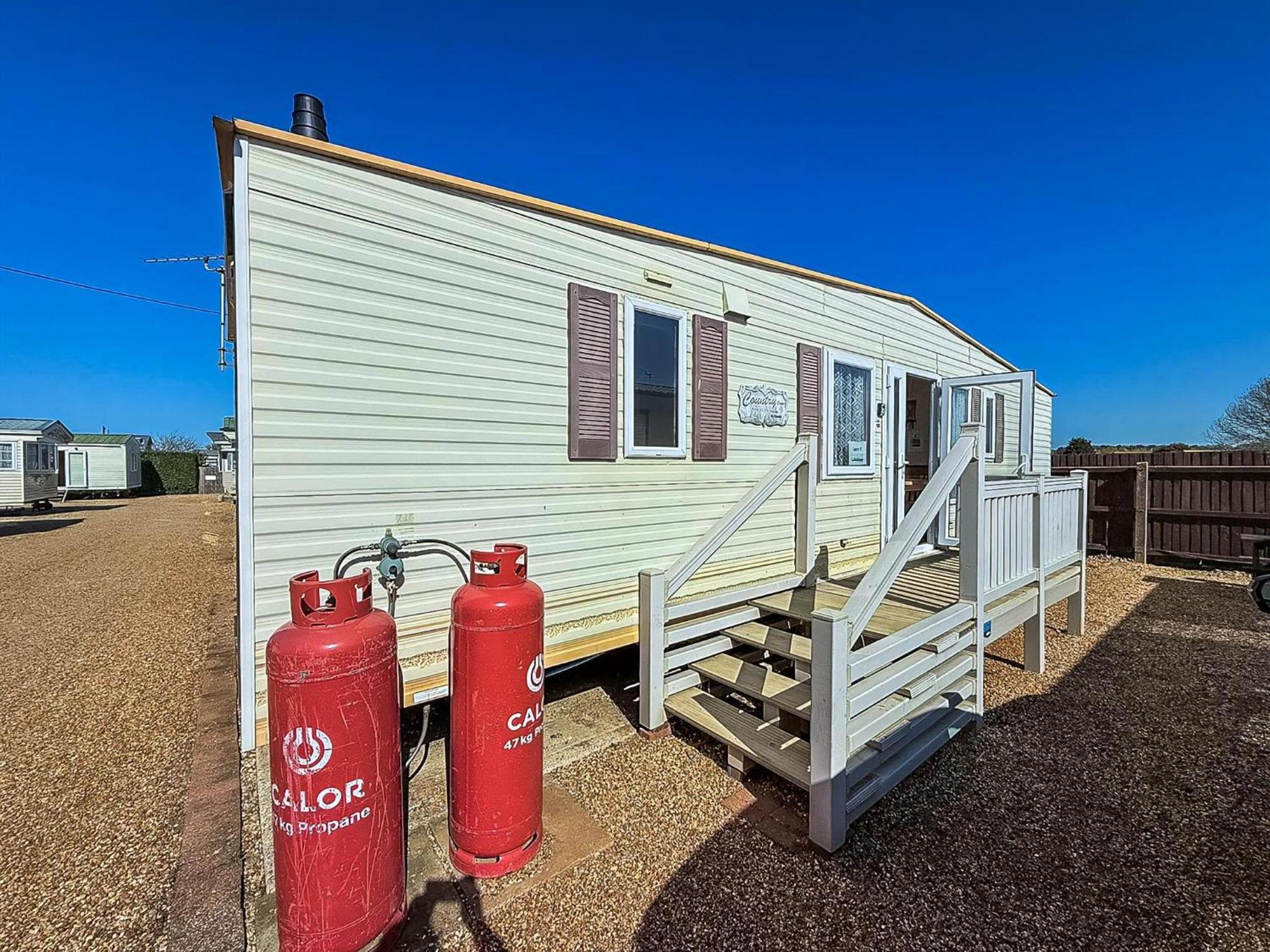 6 Berth Caravan By The Beach In Hunstanton In Norfolk, Pets Welcome Ref 13009L Exteriör bild